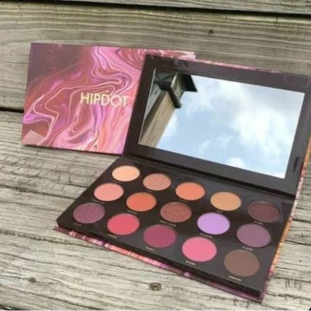 Hipdot ZION Eyeshadow Palette - Vibrant Multi-Color Collection